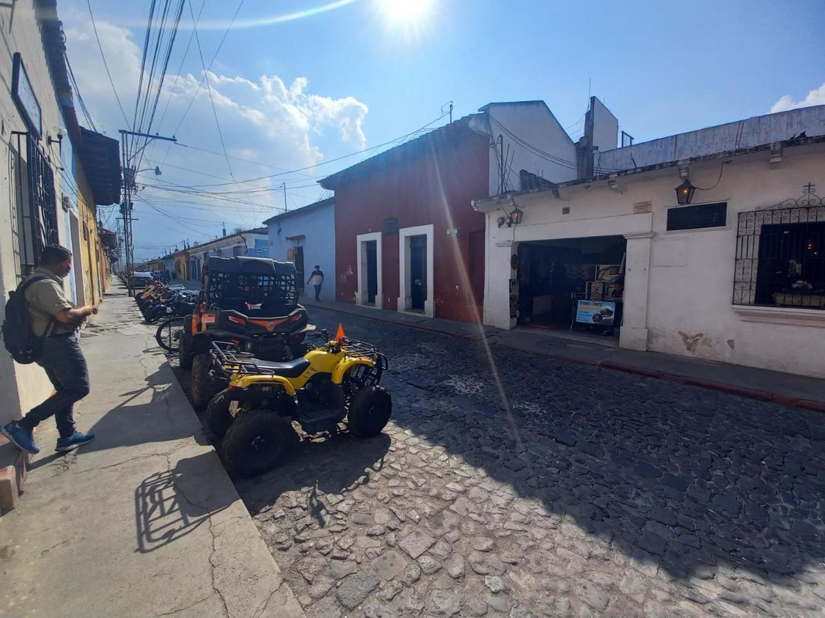 La Gaceta Camping Hotel Antigua Buitenkant foto
