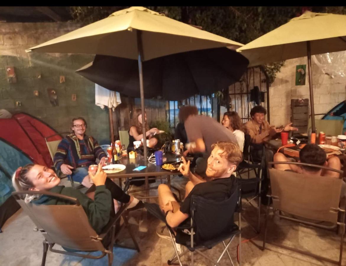 La Gaceta Camping Hotel Antigua Buitenkant foto